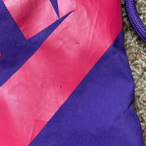 Nike Drawstring Bag - Picture 4 of 5